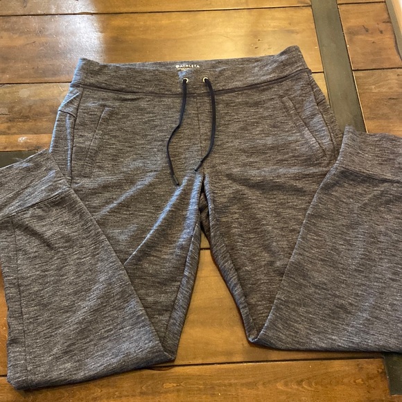 Athleta Pants & Jumpsuits Athleta Womans Jogger Size Medium Gray Rn